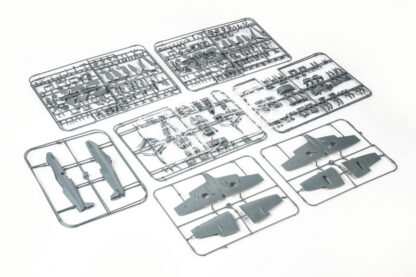 Eduard 1/48 SPITFIRE STORY: MALTA DUAL COMBO 1/48 Limited edition - Imagen 3