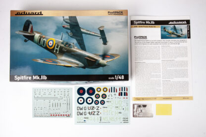 Eduard 1/48 Spitfire Mk.IIb Profipack Edition - Imagen 3