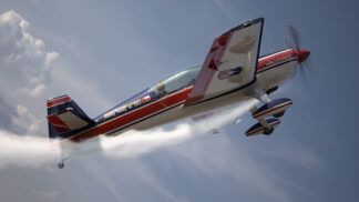 Brengun 1/48 Extra EA 300L Chile