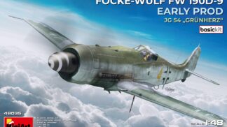 MiniArt 1/48 Focke-Wulf Fw 190D-9 Early Prod. JG 54 Grünherz Basic Kit.